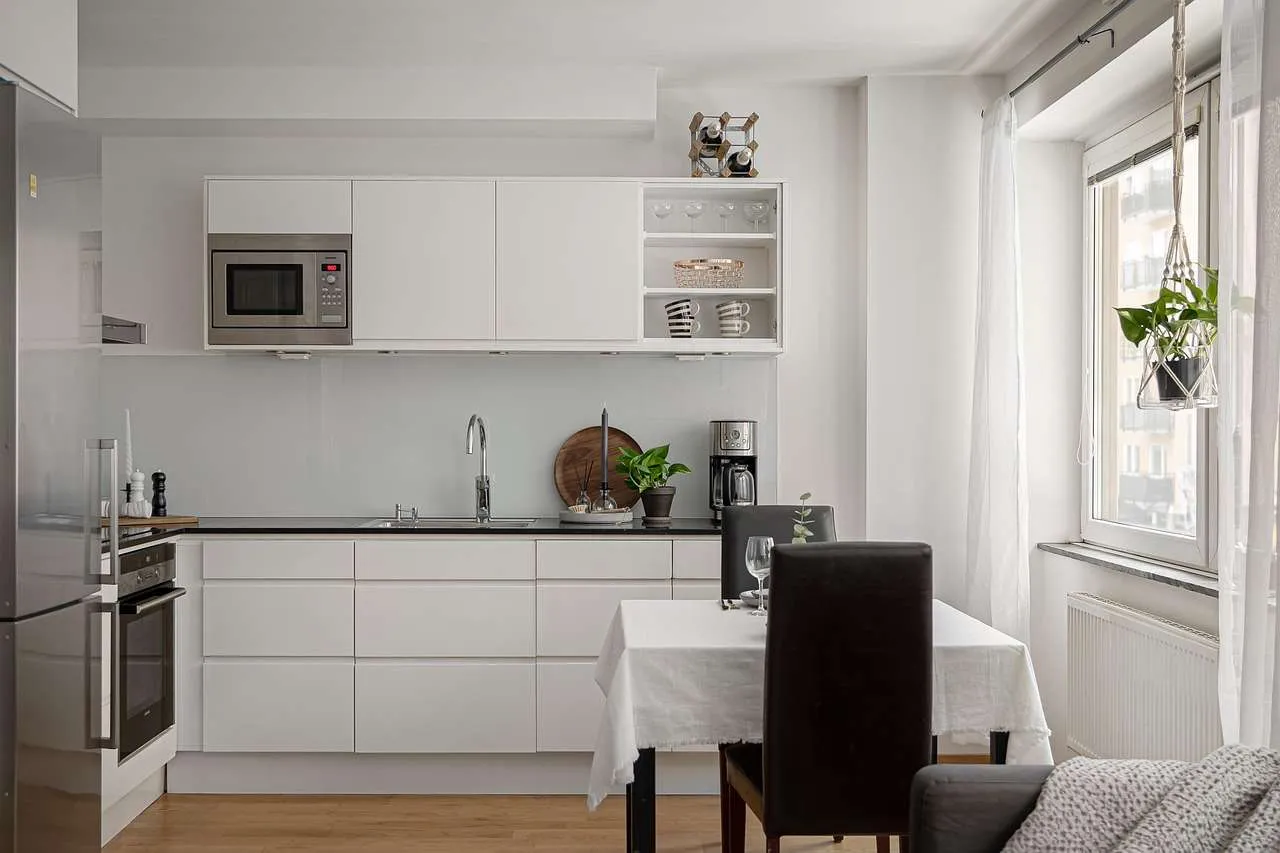 Home Window Tint: Benefits, Types & Guide